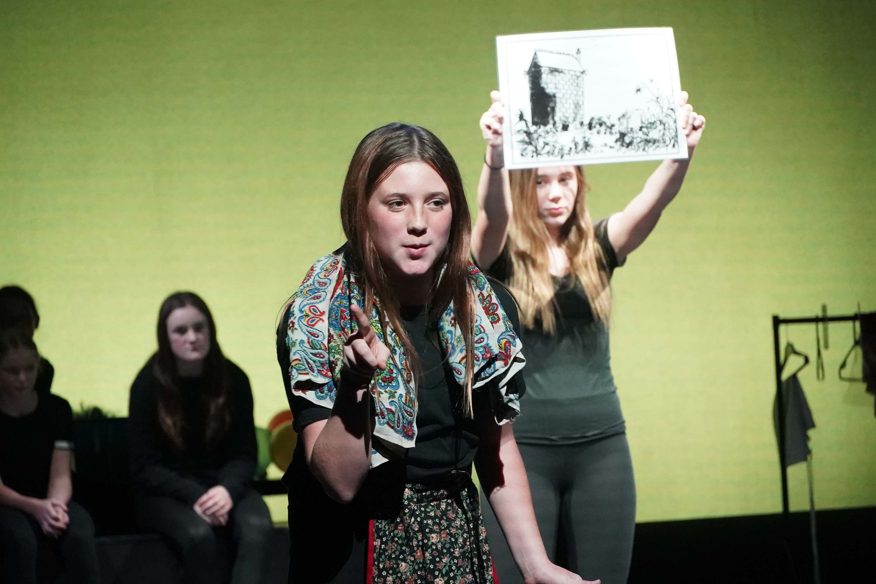 Year 8 Play - The Twits (03/12/2020)